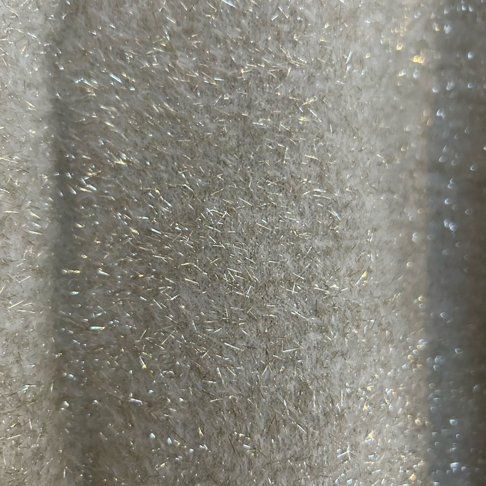 Sweater - Picture 4 of 4